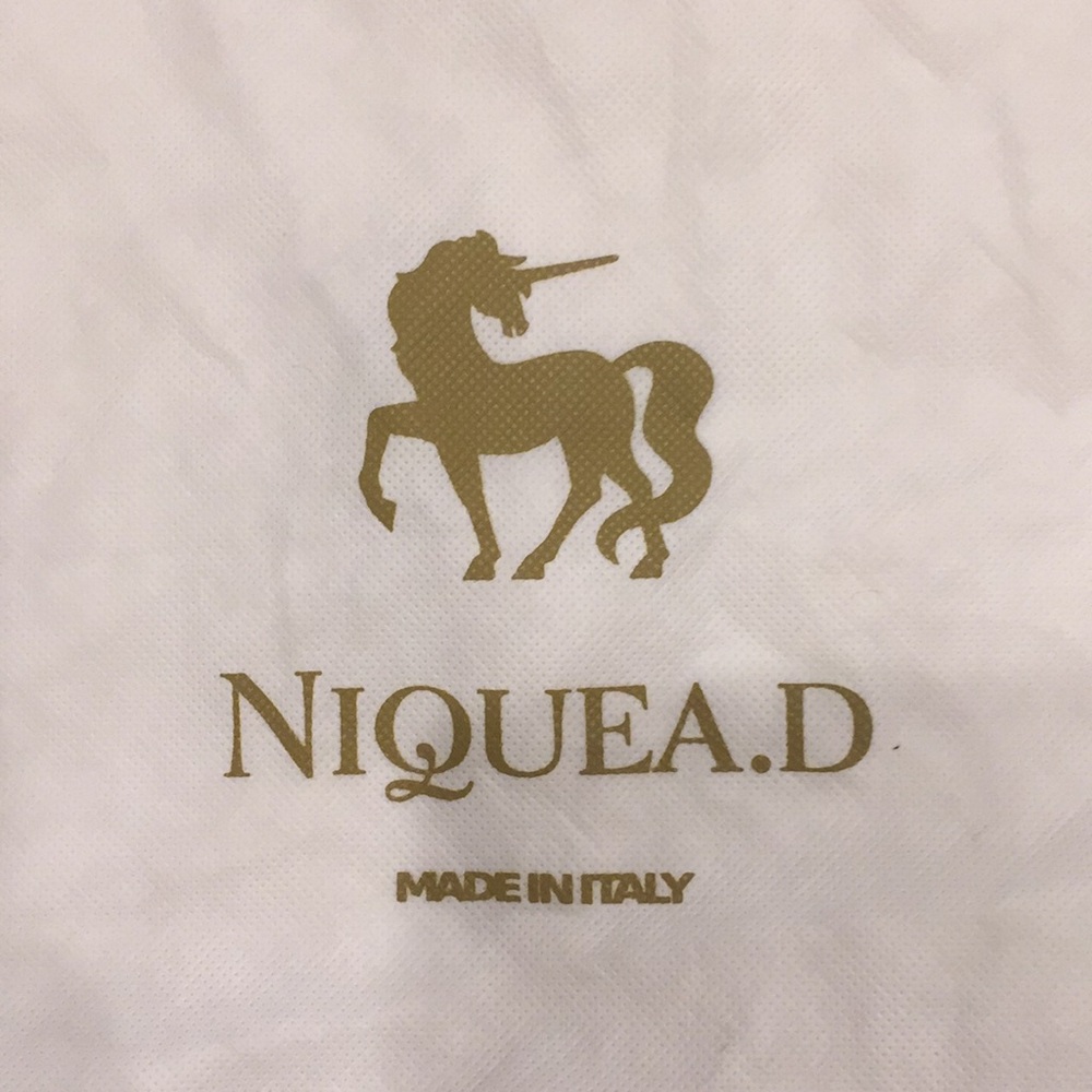 23x23” dust bag Niquea.D